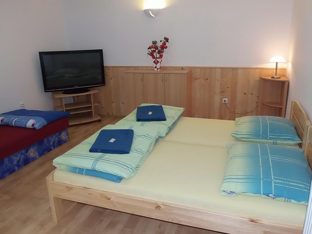 Penzion Netolice Экстерьер фото